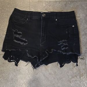 Size 5 Mudd Flex stretch black denim 5 Pocket shorts